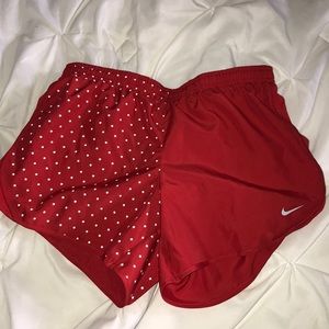 brand new girls large Nike shorts:)